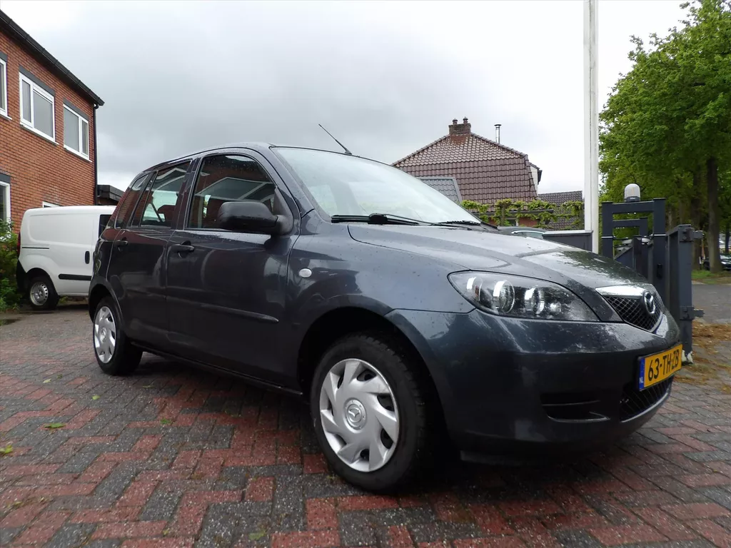 Mazda 2 1.2 16V