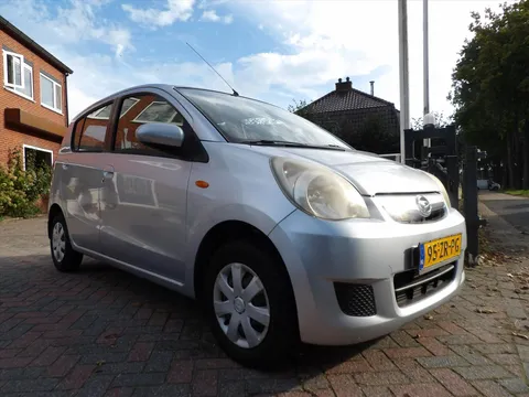 Daihatsu Cuore 1.0 5D